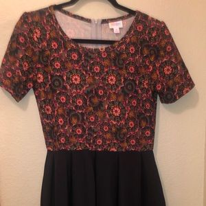 LuLaRoe Amelia dress with pockets